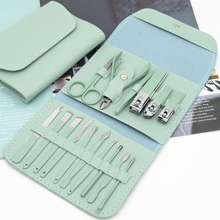 16 Pieces Nail Kit